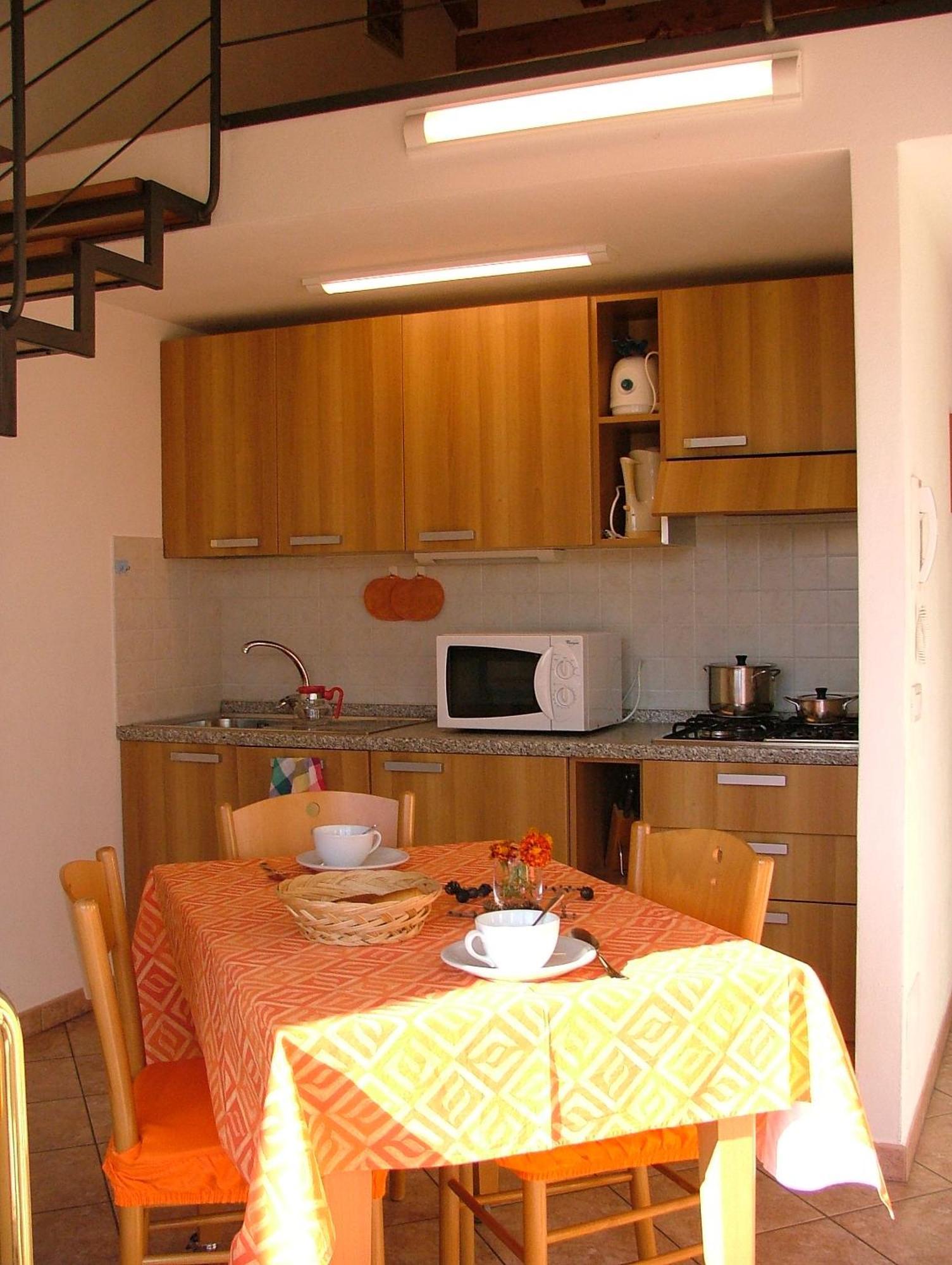 Residence Celeste Меццегра Экстерьер фото